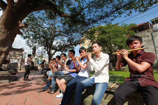 Lớp học thổi sáo trúc miễn phí